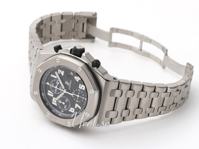 Audemars Piguet Royal Oak Offshore Automatic winding Men's Sports watch 25721TI.OO.1000TI.06