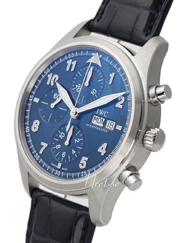 IWC Pilots Classic Automatic winding Men's Pilots watch IW371712