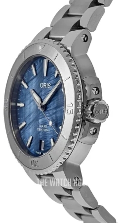 Oris Aquis Automatic winding Ladies Dress / Divers model 01 733 7770 4155-07 8 18 05P