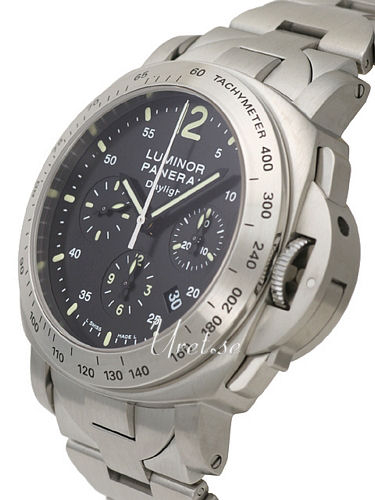 Panerai Contemporary Automatic winding Men's watch PAM 236