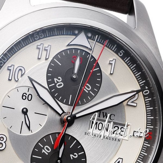 IWC Pilots Spitfire Automatic winding Men's Pilots watch IW371806