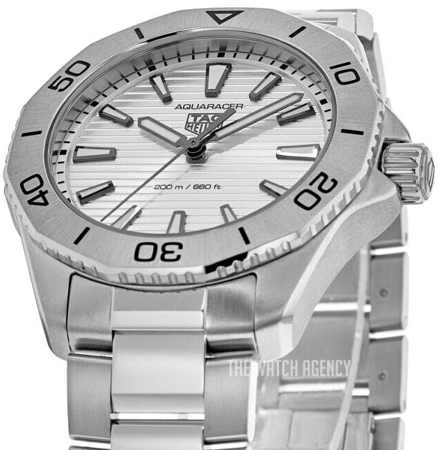 TAG Heuer Aquaracer Quartz (battery powered) Men's Dress / Sport WBP1111.BA0627