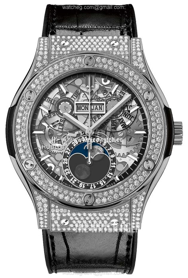 Hublot Classic Fusion Automatic winding Men's Dress / Sport 517.NX.0170.LR.1704
