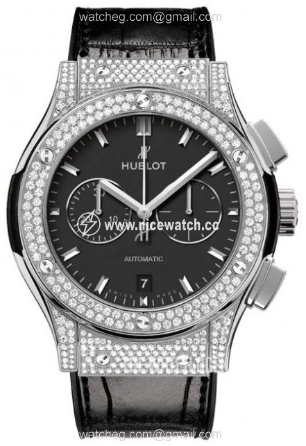 Hublot Classic Fusion Automatic winding Men's Dress / Sport 521.NX.1171.LR.1704