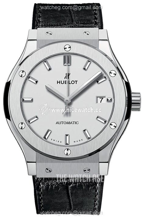 Hublot Classic Fusion Automatic winding Men's dress watch 542.NX.2611.LR