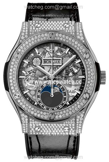 Hublot Classic Fusion Automatic winding Ladies Dress / Sport 547.NX.0170.LR.1704