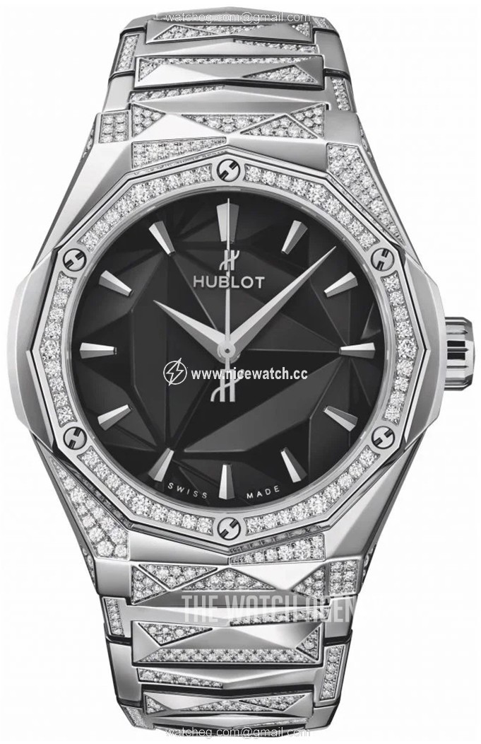 Hublot Classic Fusion Automatic winding Men's dress watch 550.NS.1800.NS.3804.ORL22