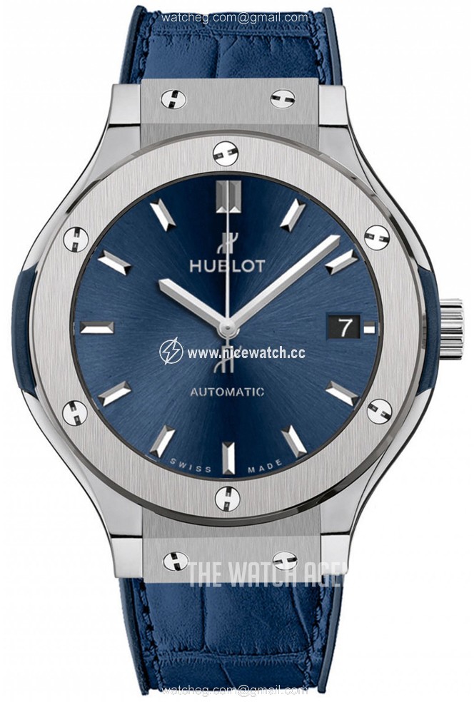 Hublot Classic Fusion Automatic winding Men's dress watch 565.NX.7170.LR