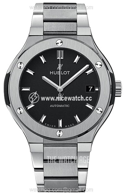 Hublot Classic Fusion Automatic winding Men's dress watch 568.NX.1170.NX