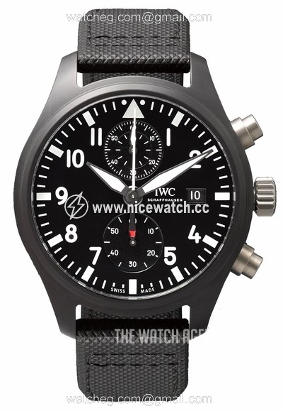 IWC Pilots Classic Automatic winding Men's Pilots watch IW389001