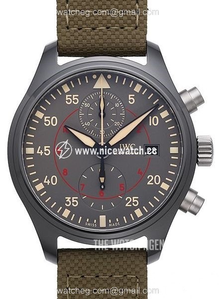 IWC Pilots Classic Automatic winding Men's Pilots watch IW389002