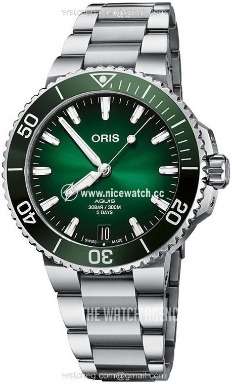 Oris Aquis Automatic winding Men's Dress / Sport 01 400 7769 4157-07 8 22 09PEB