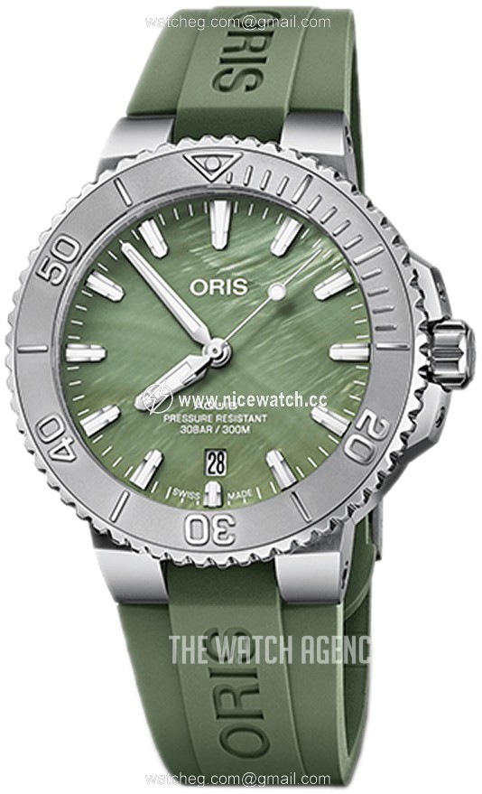 Oris Aquis Automatic winding Men's Dress / Sport 01 733 7766 4187-SET