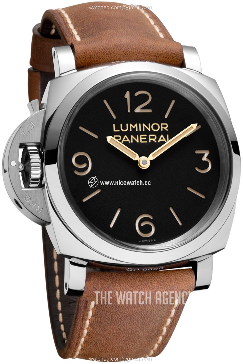 Panerai Luminor Automatic winding Men's dress watch PAM00557