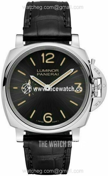 Panerai Luminor Automatic winding Men's dress watch PAM00676