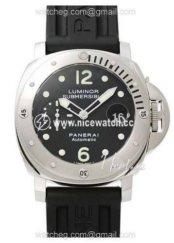 Panerai Contemporary Luminor Submersible Automatic winding Men's divers watch PAM 024