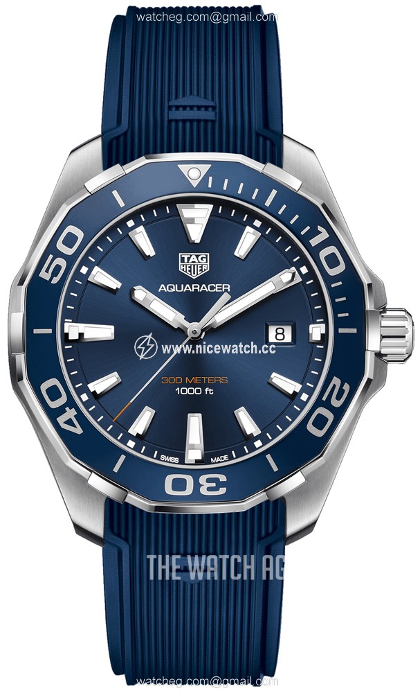 TAG Heuer Aquaracer Quartz (battery powered) Men's Dress / Sport WAY101C.FT6153