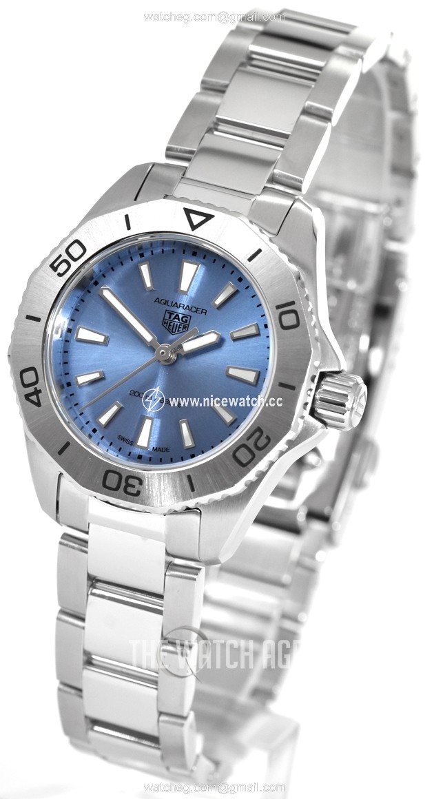 TAG Heuer Aquaracer Quartz (battery powered) Dress watch WBP1415.BA0622
